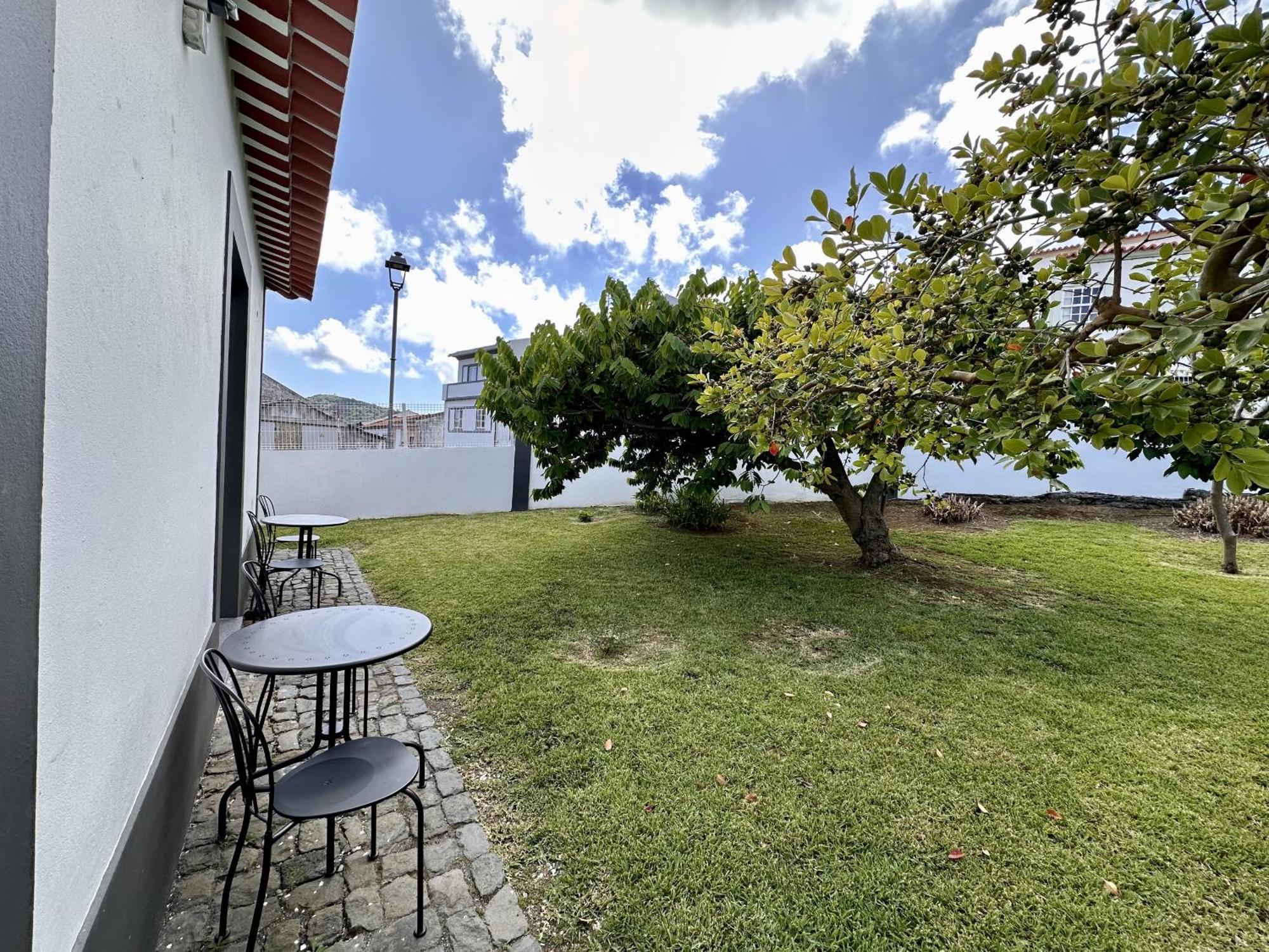 Angra Charming Suites By Seewest Angra do Heroísmo Eksteriør bilde
