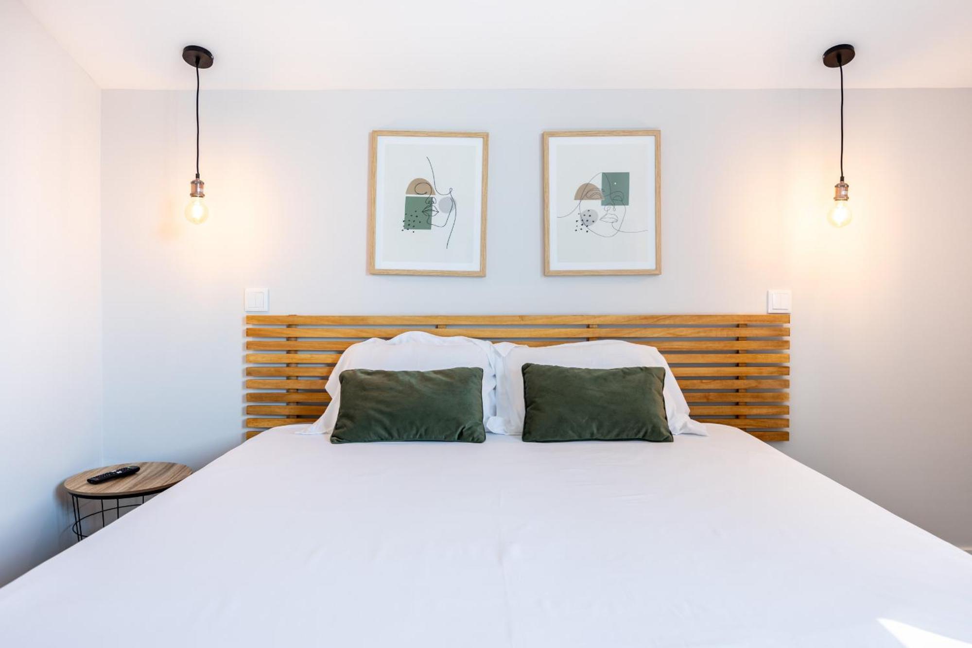 Angra Charming Suites By Seewest Angra do Heroísmo Eksteriør bilde