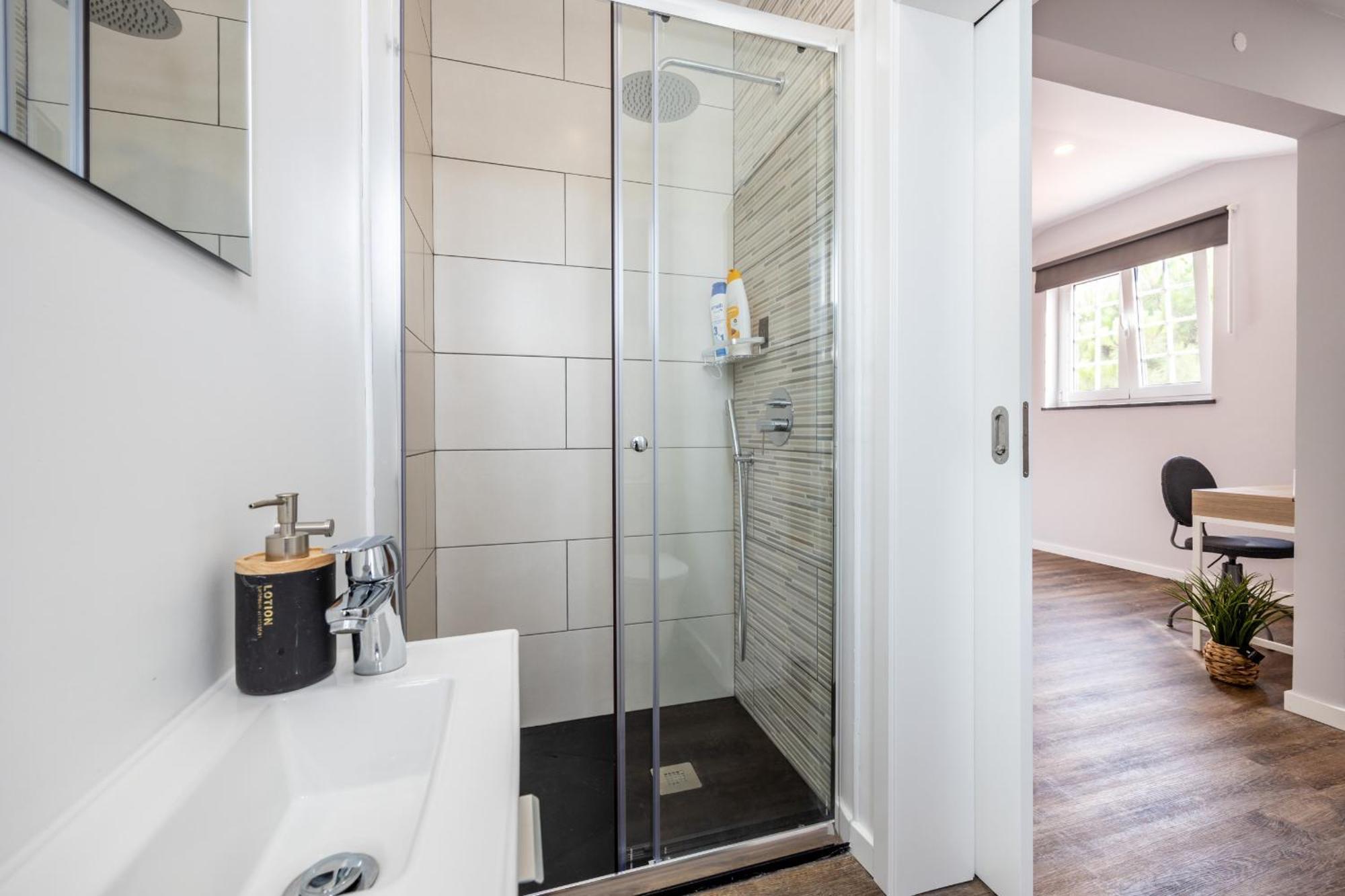 Angra Charming Suites By Seewest Angra do Heroísmo Eksteriør bilde