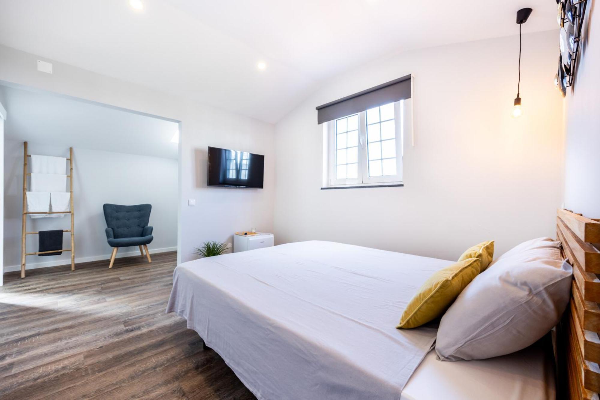Angra Charming Suites By Seewest Angra do Heroísmo Eksteriør bilde